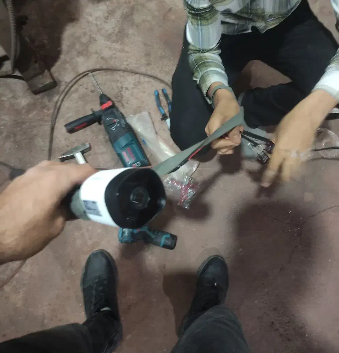 طراحی و نصب تخصصی سیستم‌های امنیتی و نظارتی در تهران