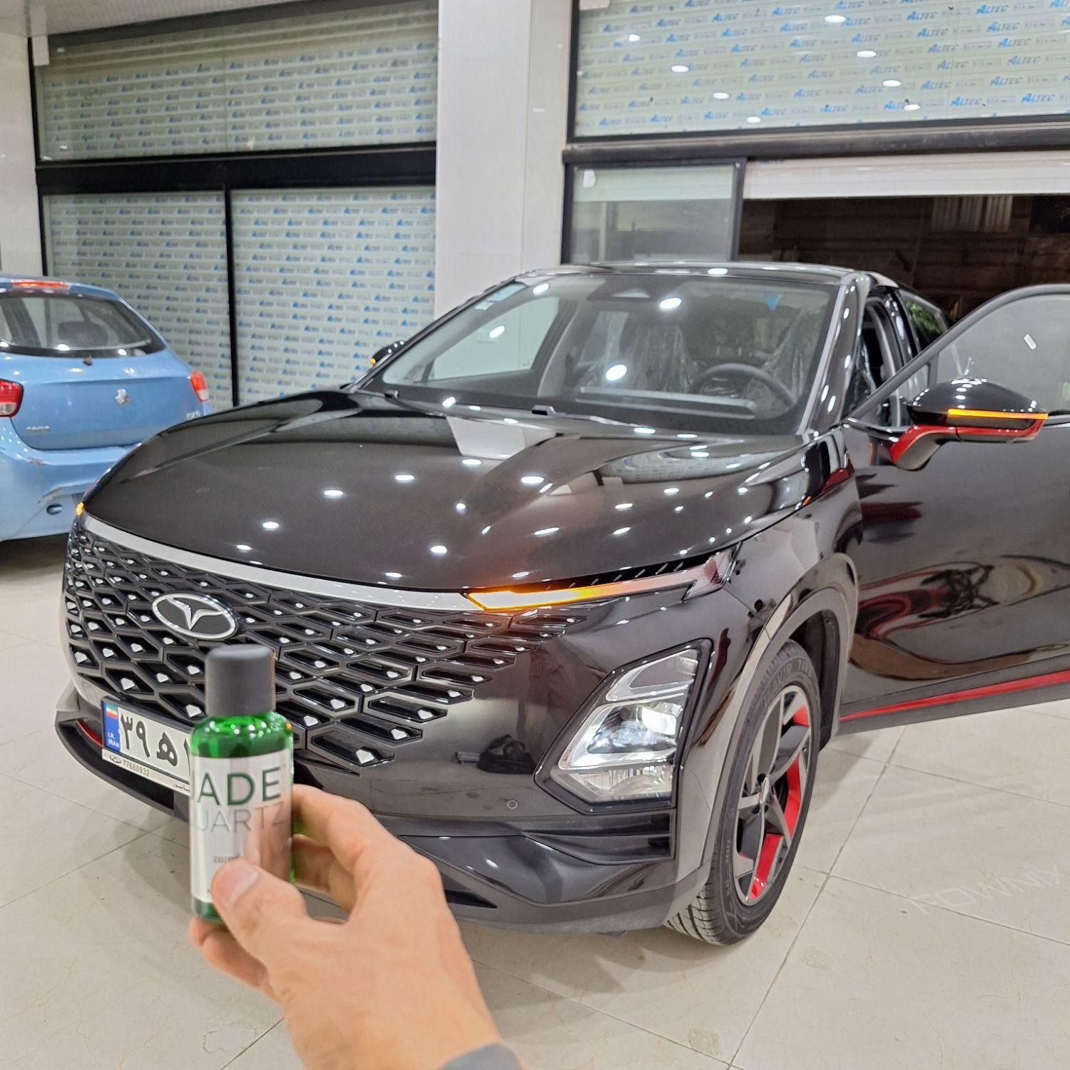 پولیش و سرامیک خودروی حرفه‌ای با گارانتی معتبر خدمات سیار