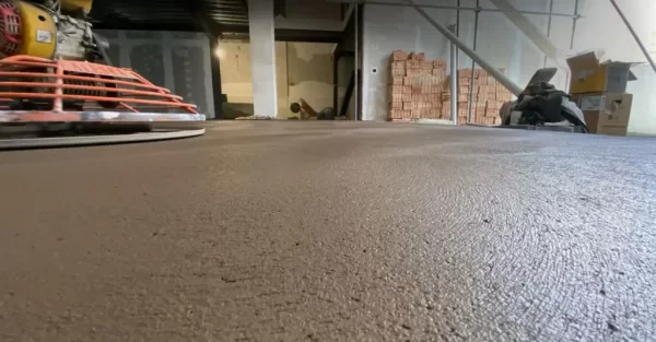 کفسازی با پوکه سبک توسط هلیکس مانا آریا روشی مدرن و مقرون‌به‌صرفه