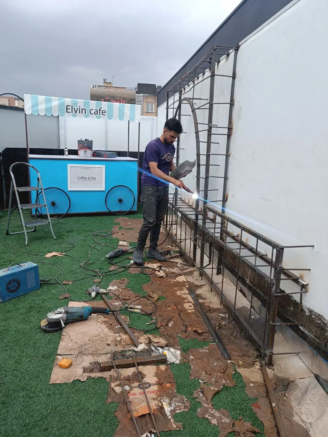 خدمات تخصصی جوشکاری و آهنگری | رابیتس‌کاری و ساخت سازه‌های فلزی